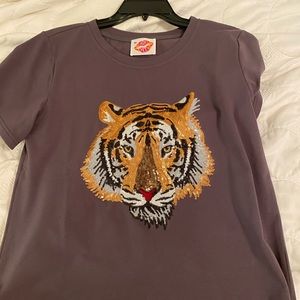 Cool sequin lion shirt